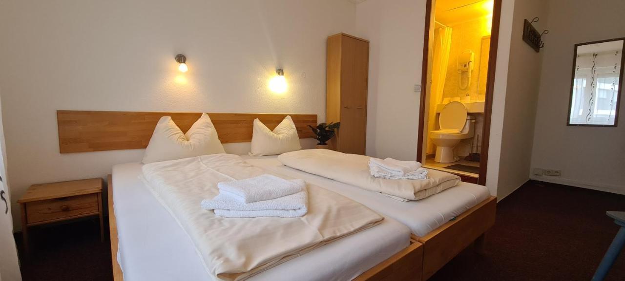 Hotel Lamm Stuttgart Room photo